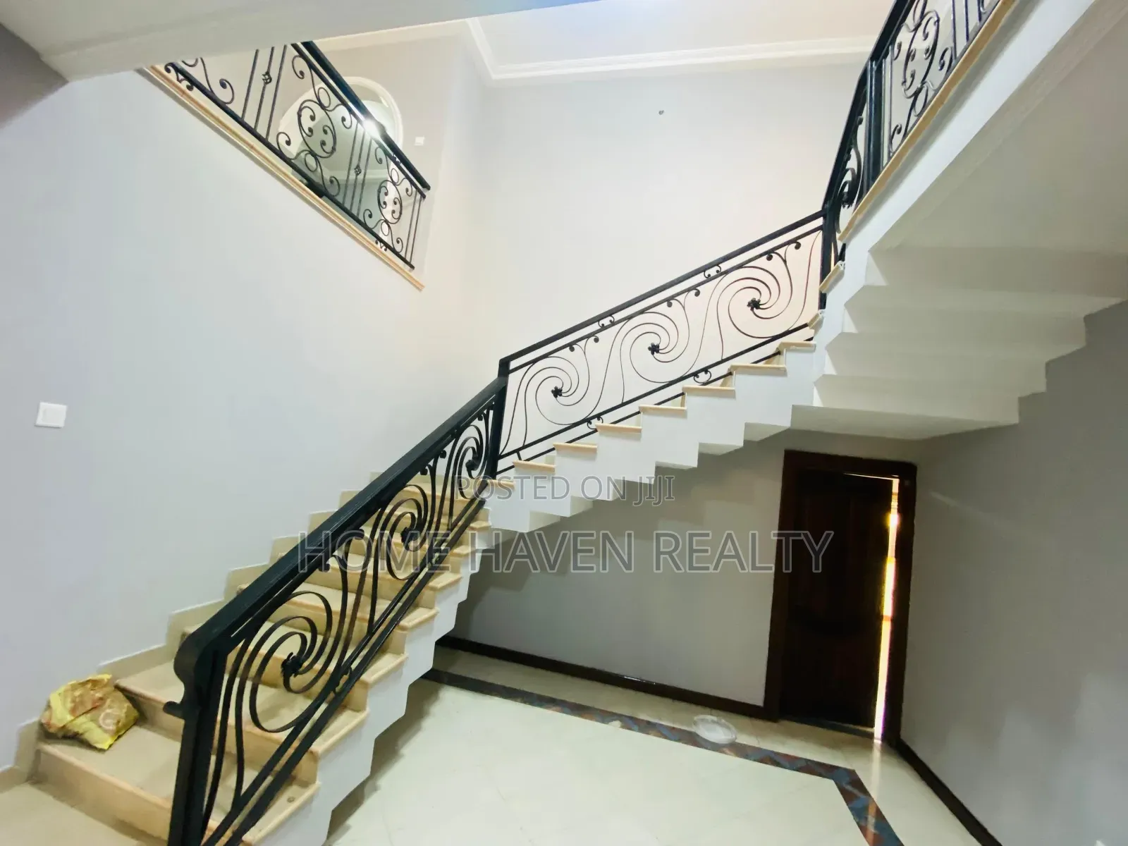 4bdrm House in Westland, Police Station for rent
