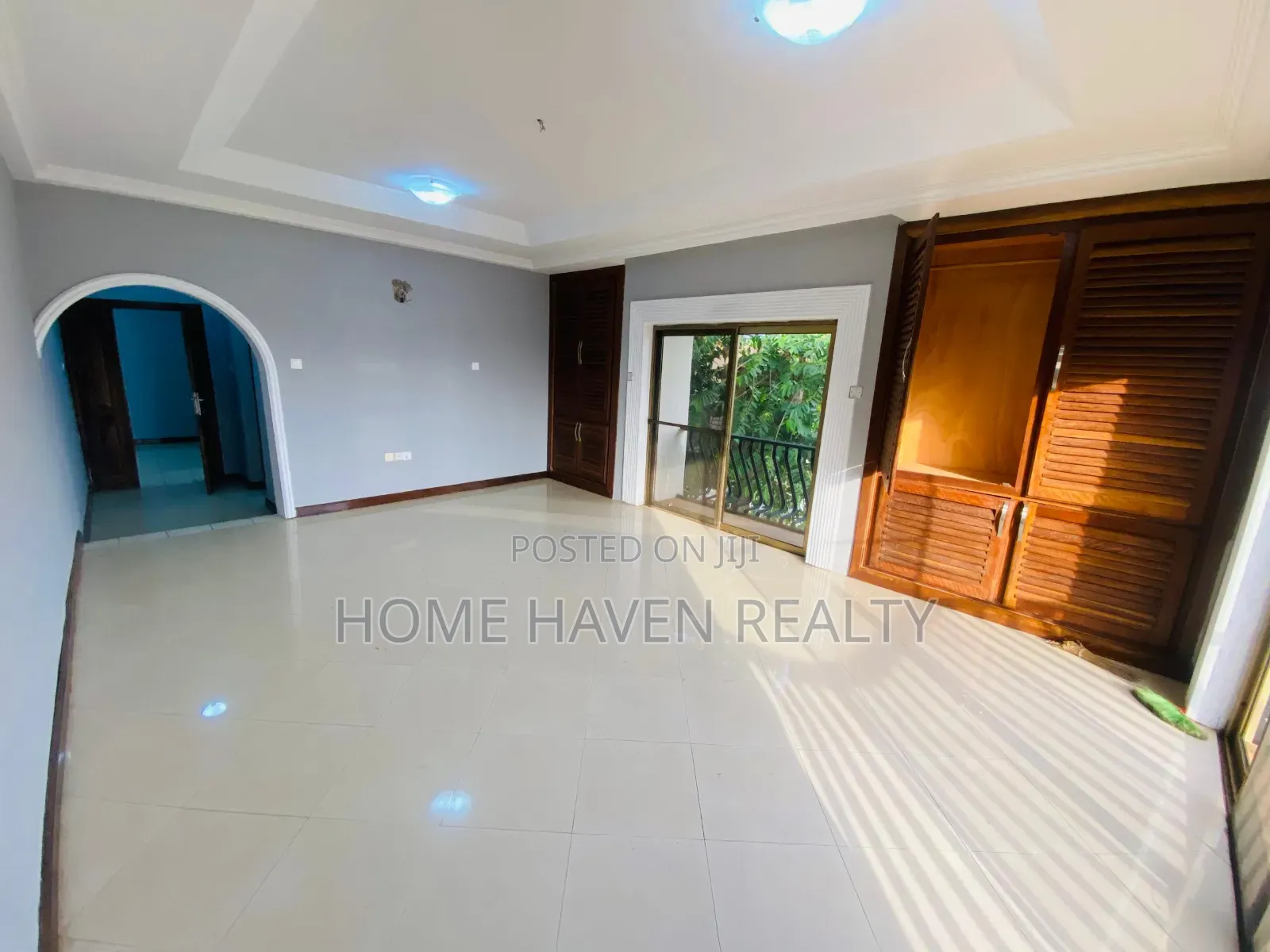 4bdrm House in Westland, Police Station for rent