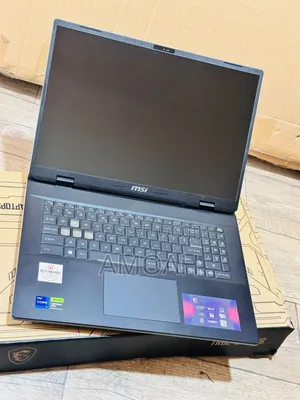 New Laptop MSI MSI Sword 17 32GB Intel Core i9 SSD 1T