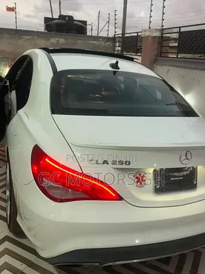 Mercedes-Benz CLA-Class CLA 250 4MATIC Sedan 2017 White