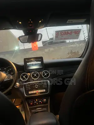 Mercedes-Benz CLA-Class CLA 250 4MATIC Sedan 2017 White