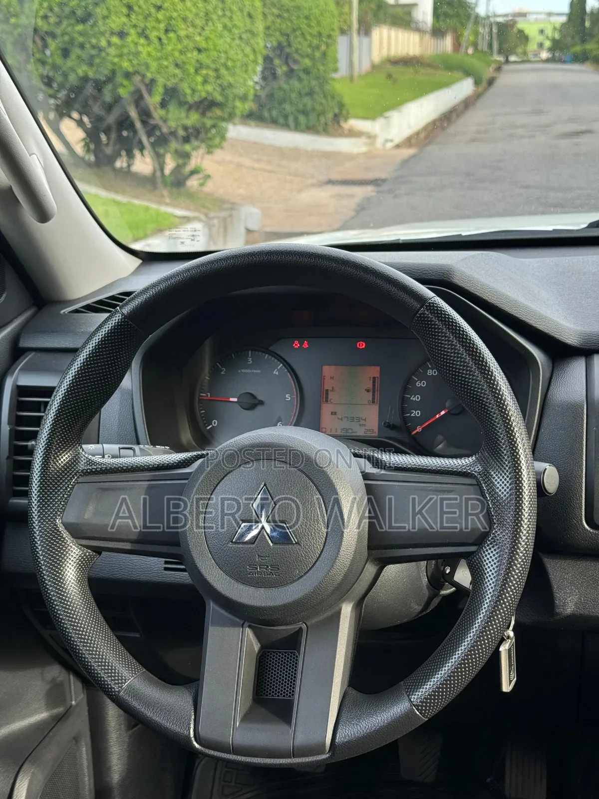 Mitsubishi L200 2025 White