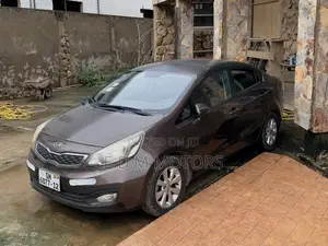 Kia Rio EX 4dr Sedan (1.6L 4cyl 6A) 2012 Gray