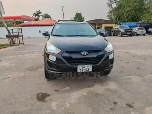 Hyundai Tucson 2012 Black