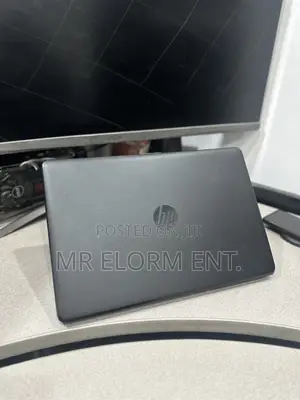 Laptop HP 15-dy1031wm 8GB AMD HDD 2T