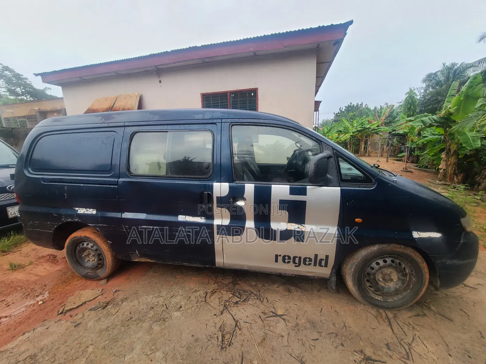 Hyundai H-100 1996 Blue