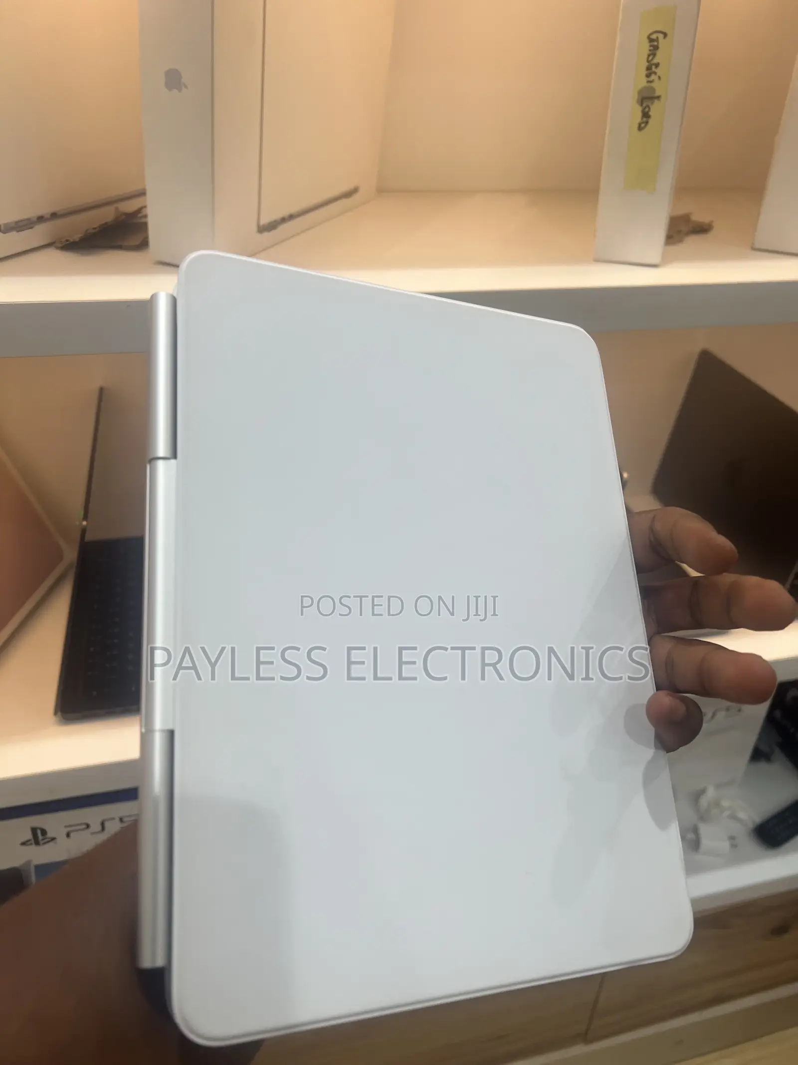 iPad Air M3 Magic Keyboard 11inch