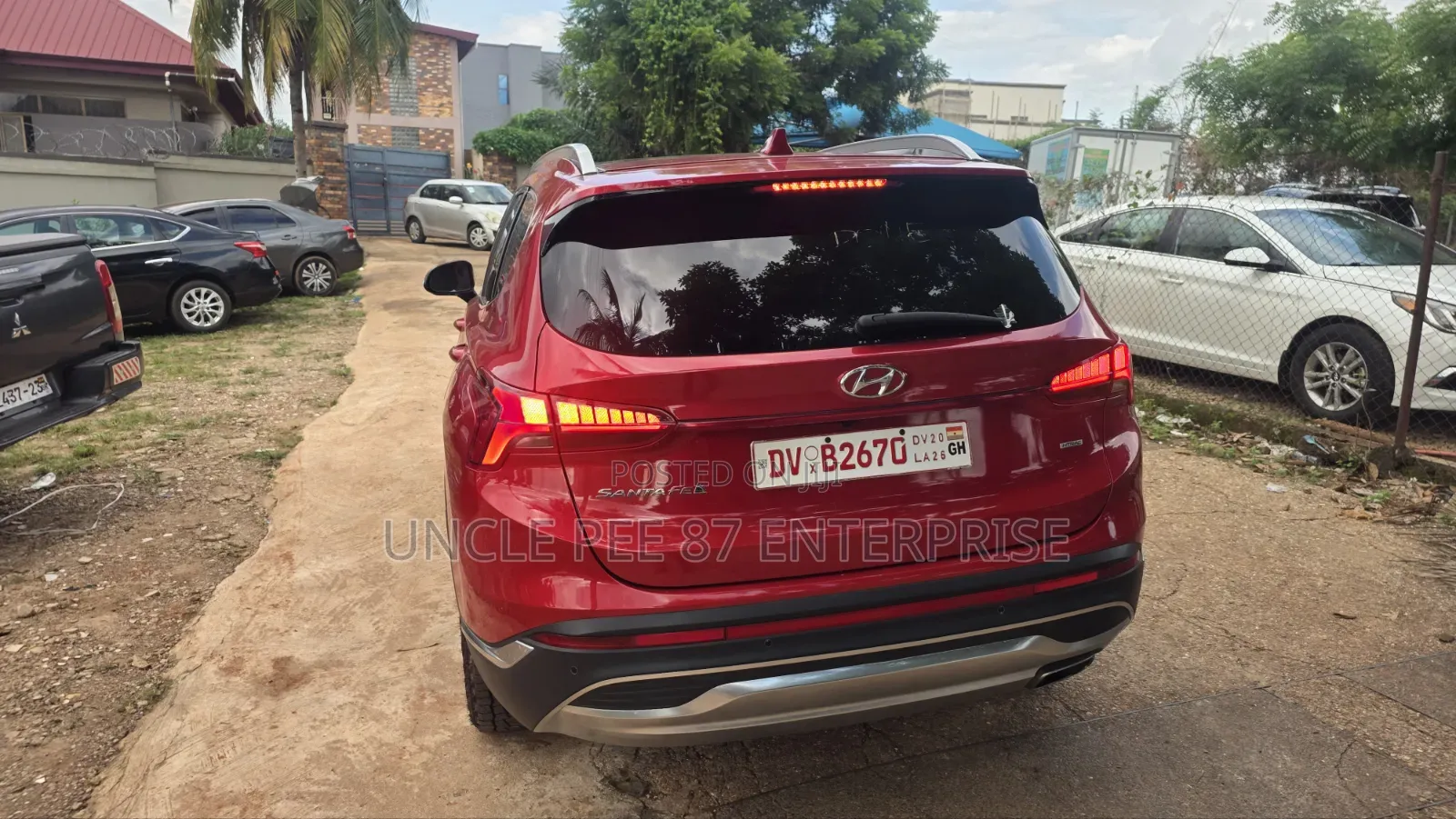 Hyundai Santa Fe 2021 Red