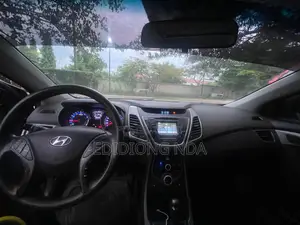 Hyundai Elantra Sport Sedan FWD (2.0L 4cyl 6A) 2016 Blue