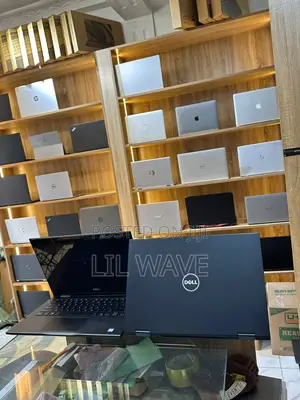 Laptop Dell Latitude 3390 8GB Intel Core i5 SSD 256GB