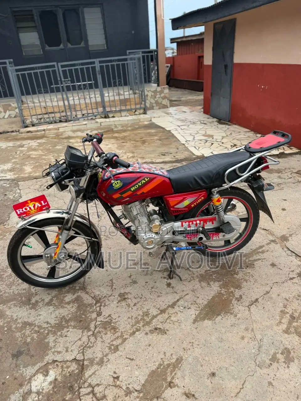 Royal RY125 2024 Red