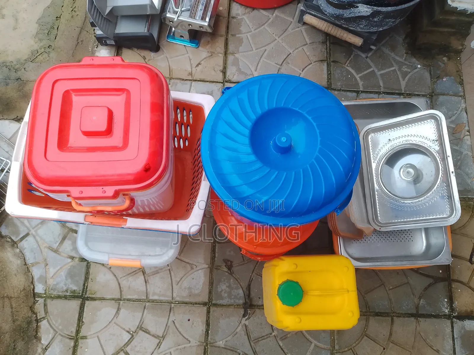 Plastic Rubbers and Basket