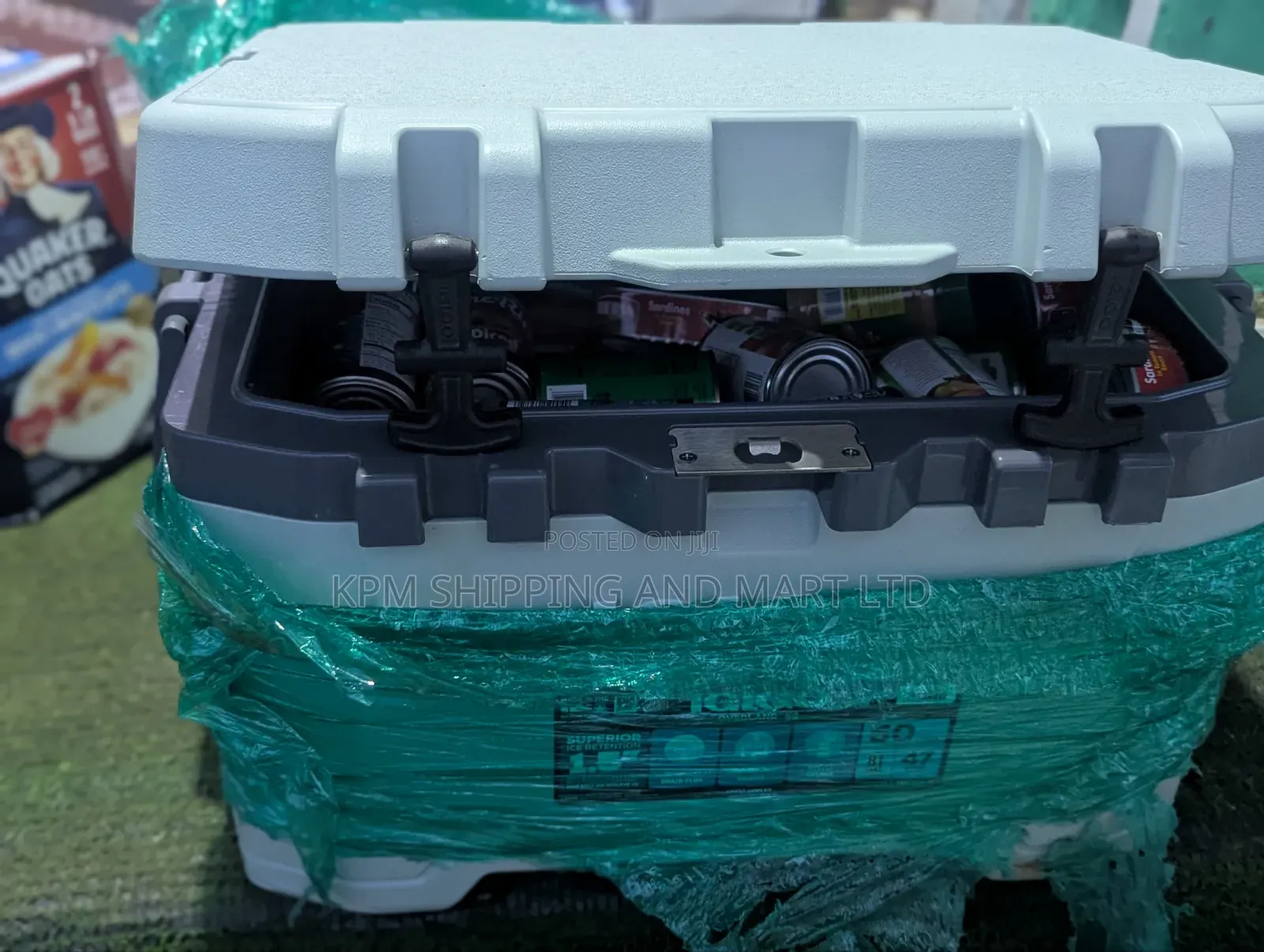 Igloo Ice Chest for Camping (50qt 42l)
