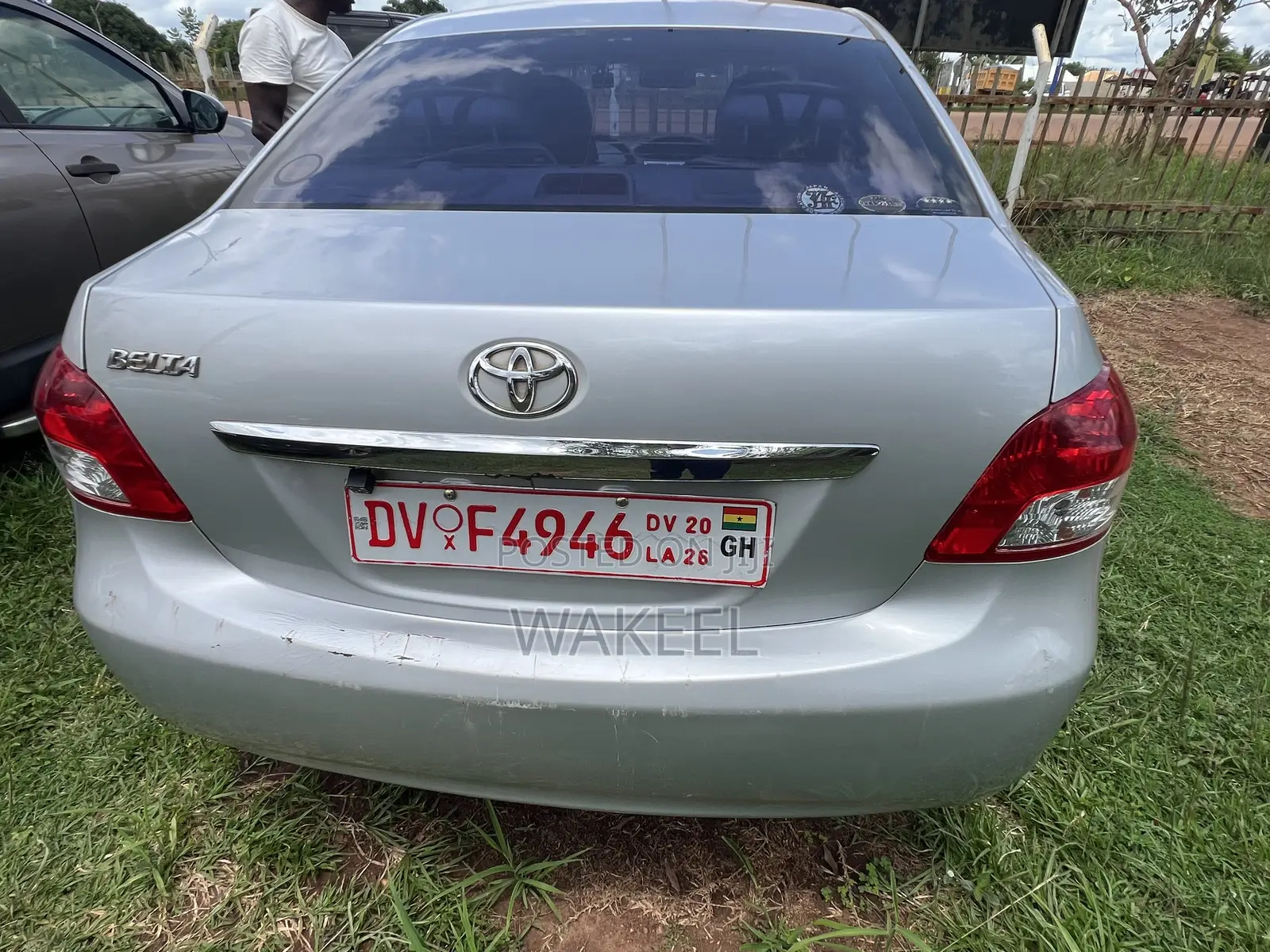 Toyota Belta 2010 Silver