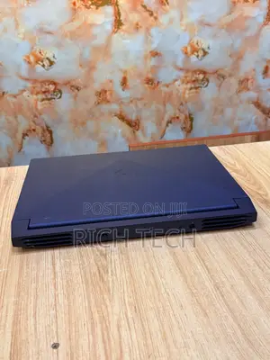 Laptop Dell G15 5511 16GB Intel Core i5 SSD 512GB