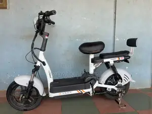 Motorcycle 2022 White