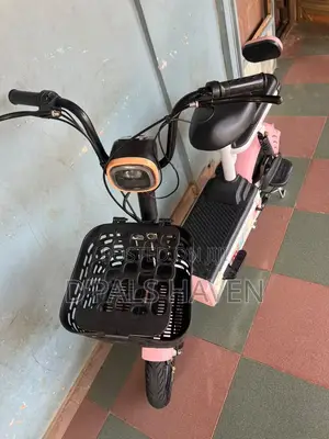 Motorcycle 2022 White