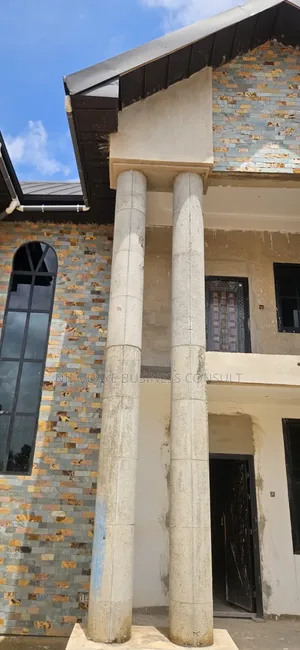 5bdrm House in Kokoben New Site, Kumasi Metropolitan for sale