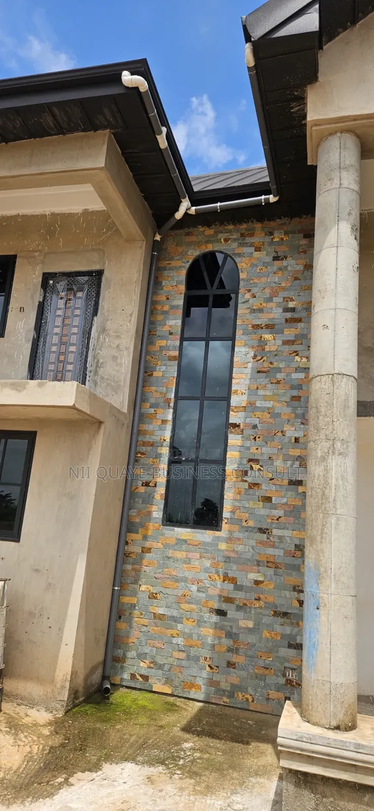 5bdrm House in Kokoben New Site, Kumasi Metropolitan for sale