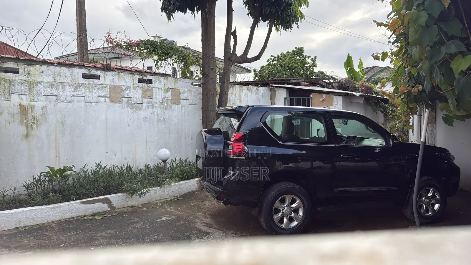 Toyota Land Cruiser Prado 2.7 i 2012 Black