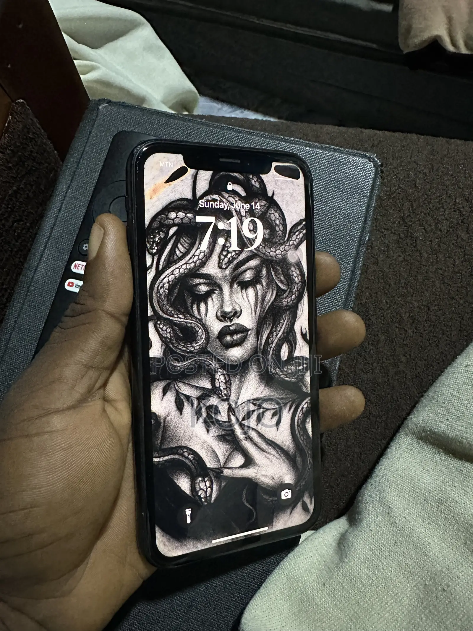 Apple iPhone XR 128 GB Black