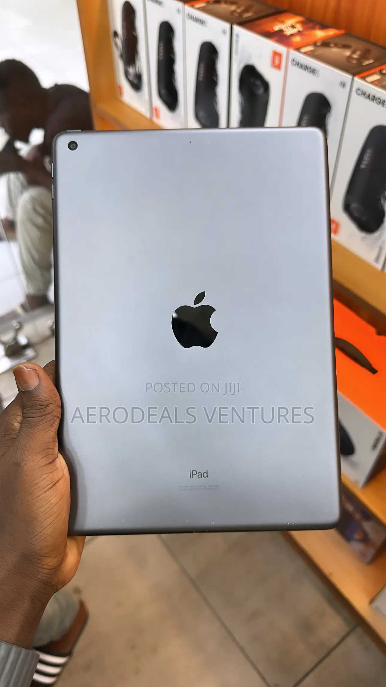 Apple iPad 10.2 (2021) 64 GB Gray