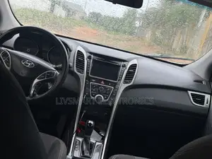 Hyundai Elantra 2014 White
