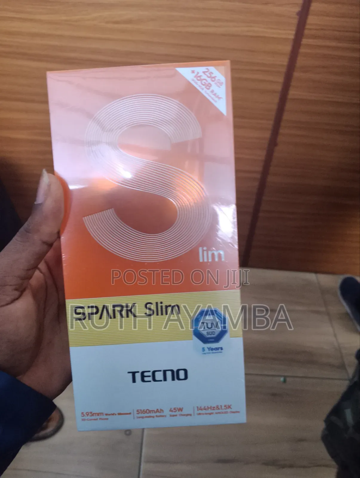 New Tecno Spark Slim 256 GB Black