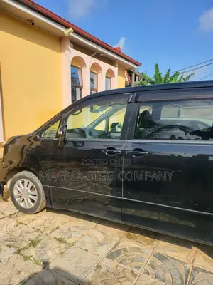 Toyota Voxy 2012 Black