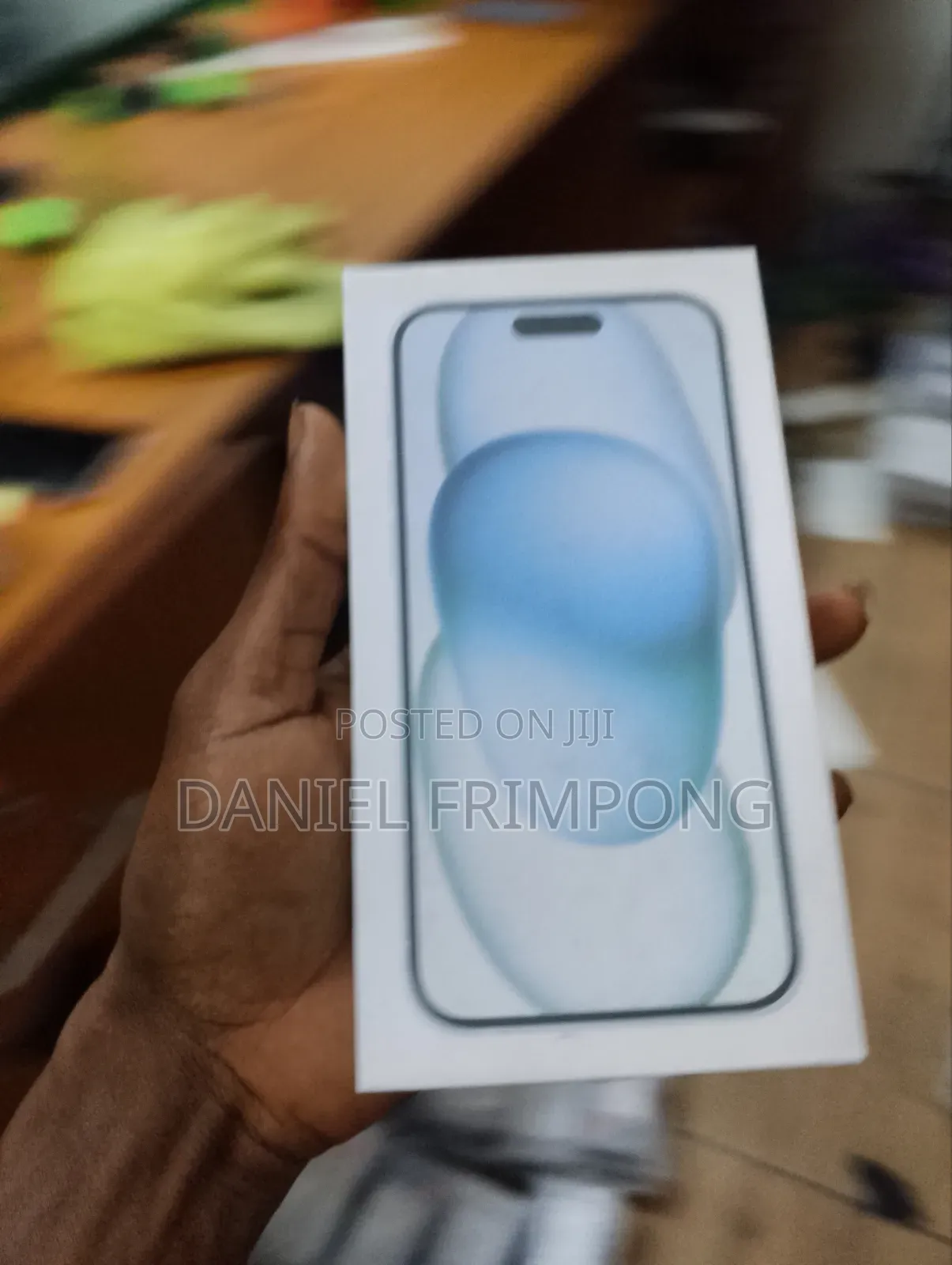 New Apple iPhone 15 128 GB Blue