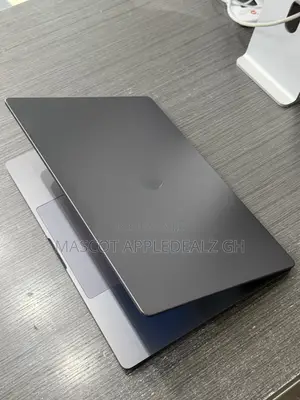 New Laptop Apple MacBook Pro 2026 M5 Pro 24GB Apple M5 Pro SSD 1T
