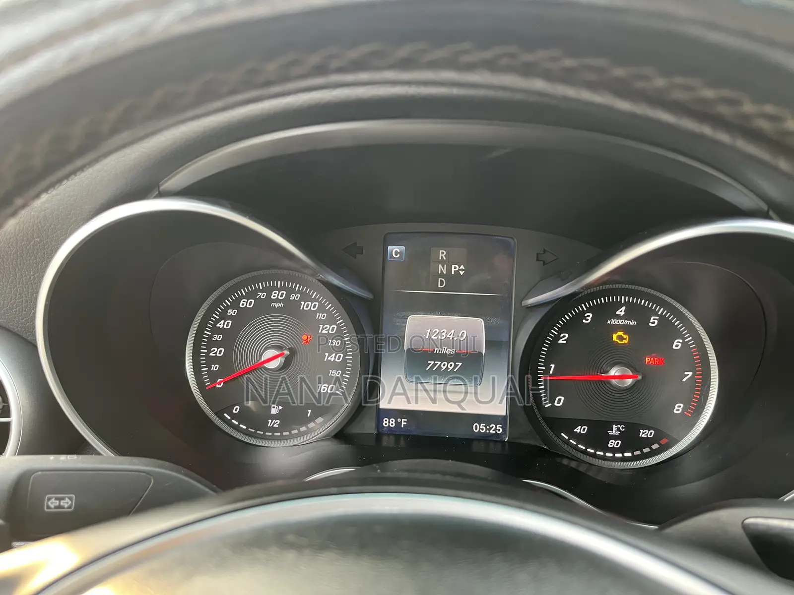 Mercedes-Benz C300 Base 4Matic Sedan AWD (2.0L 4cyl 7A) 2016 Gray
