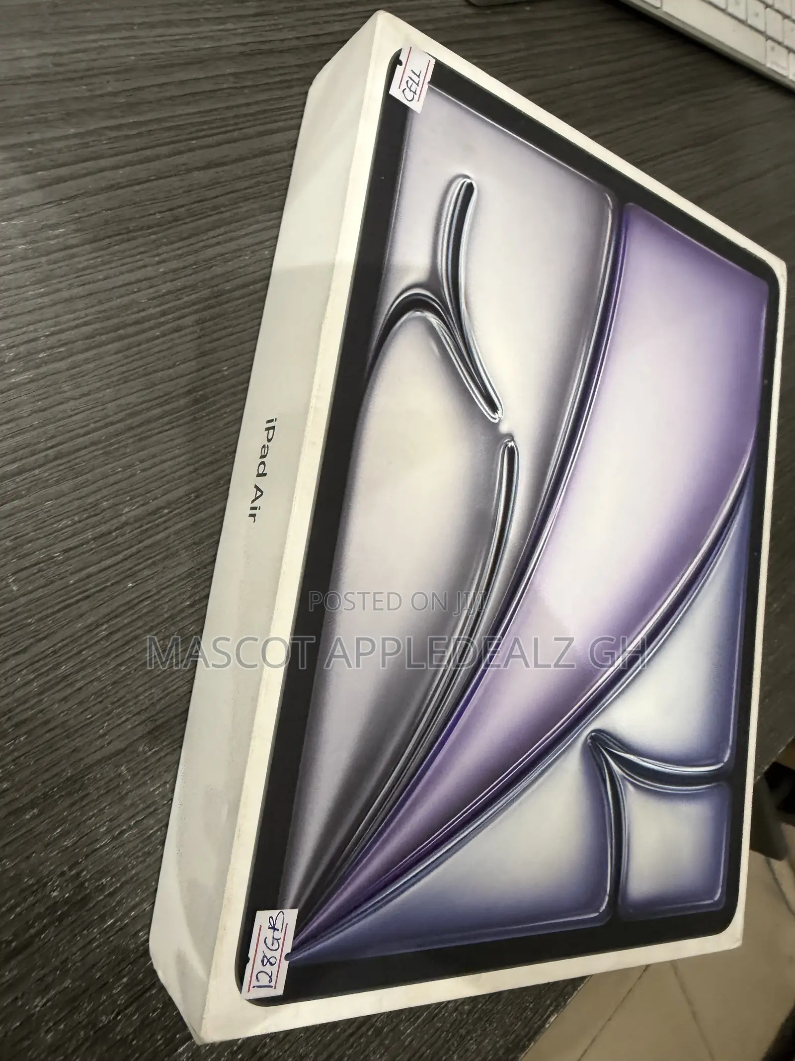 New Apple iPad Air 13 (2026) 128 GB Gray