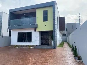 Furnished 4bdrm Duplex in Lake Side Estate for rent