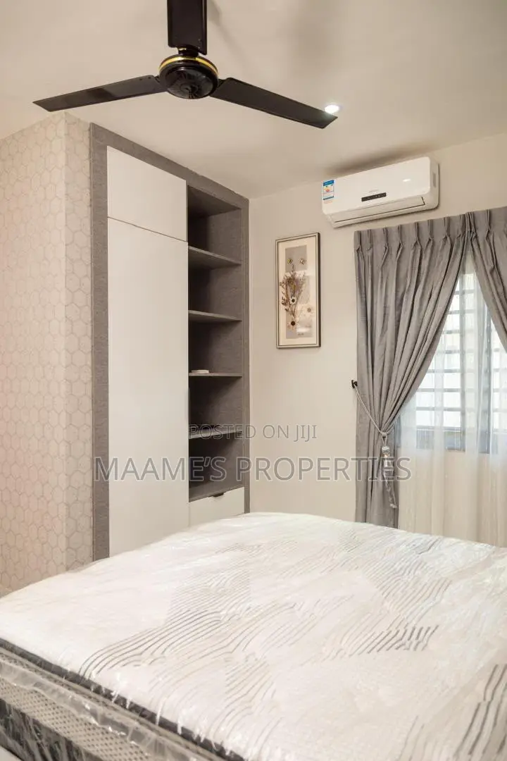 Furnished 4bdrm Duplex in Lake Side Estate for rent