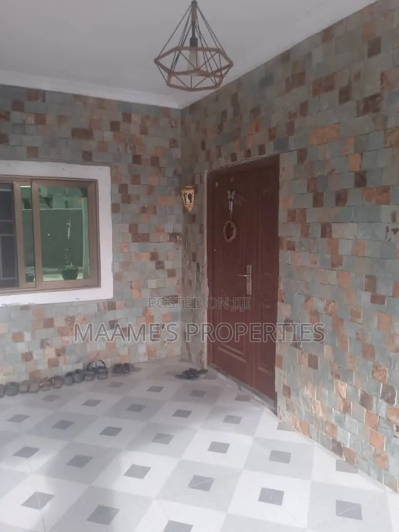 3bdrm House in Kasoa for sale