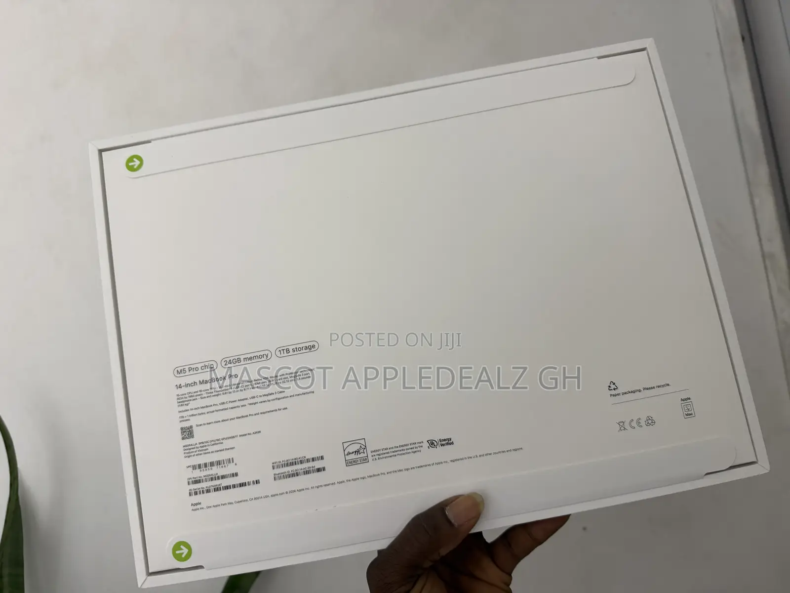 New Laptop Apple MacBook Pro 2026 M5 Pro 24GB Apple M5 Pro SSD 1T