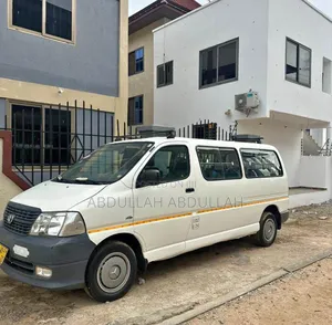 Toyota HiAce 2014 White