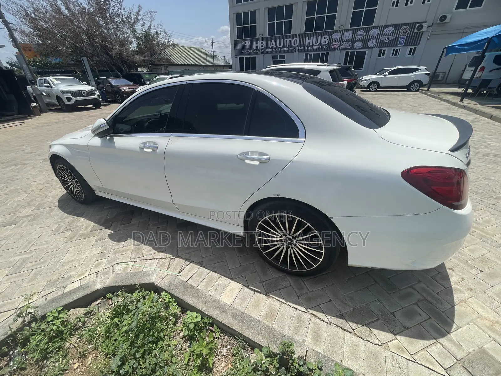 Mercedes-Benz C300 Base 4Matic Sedan AWD (2.0L 4cyl 7A) 2016 White