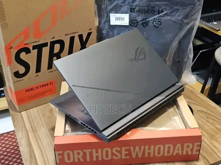 New Laptop Asus ROG Strix G17 16GB AMD Ryzen 9 SSD 512GB