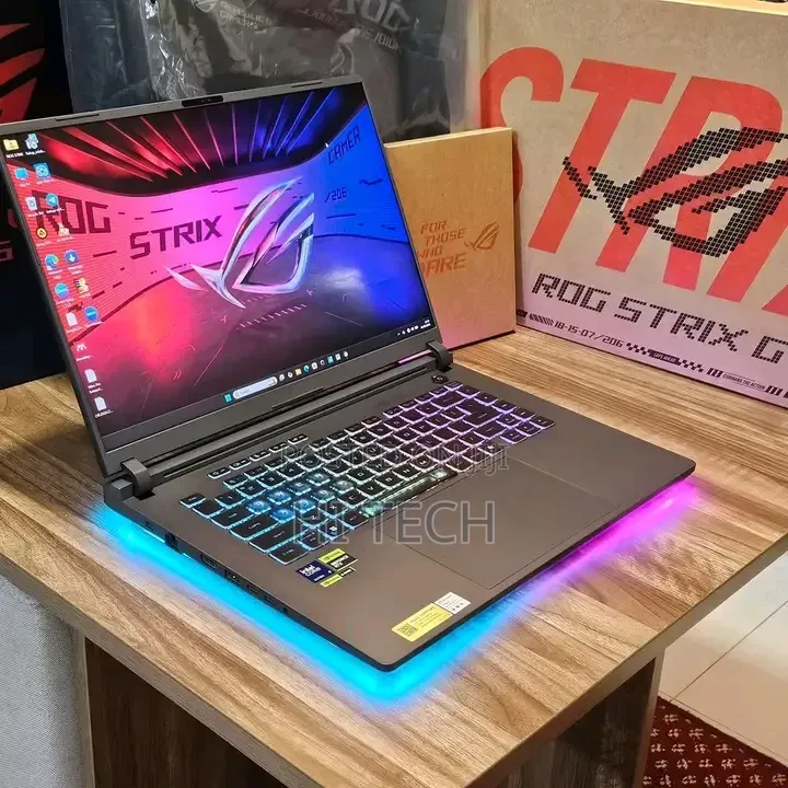 New Laptop Asus ROG Strix G17 16GB Intel Core Ultra 9 SSD 1T