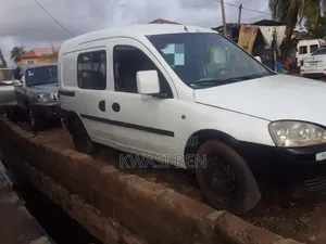 Opel Combo 2006 Gray