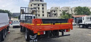 Hyundai 5 Ton 8hoes