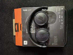 Jbl Tune 520 Headphones Slightly Used