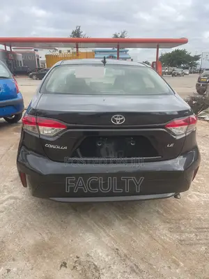 Toyota Corolla LE 2021 Black