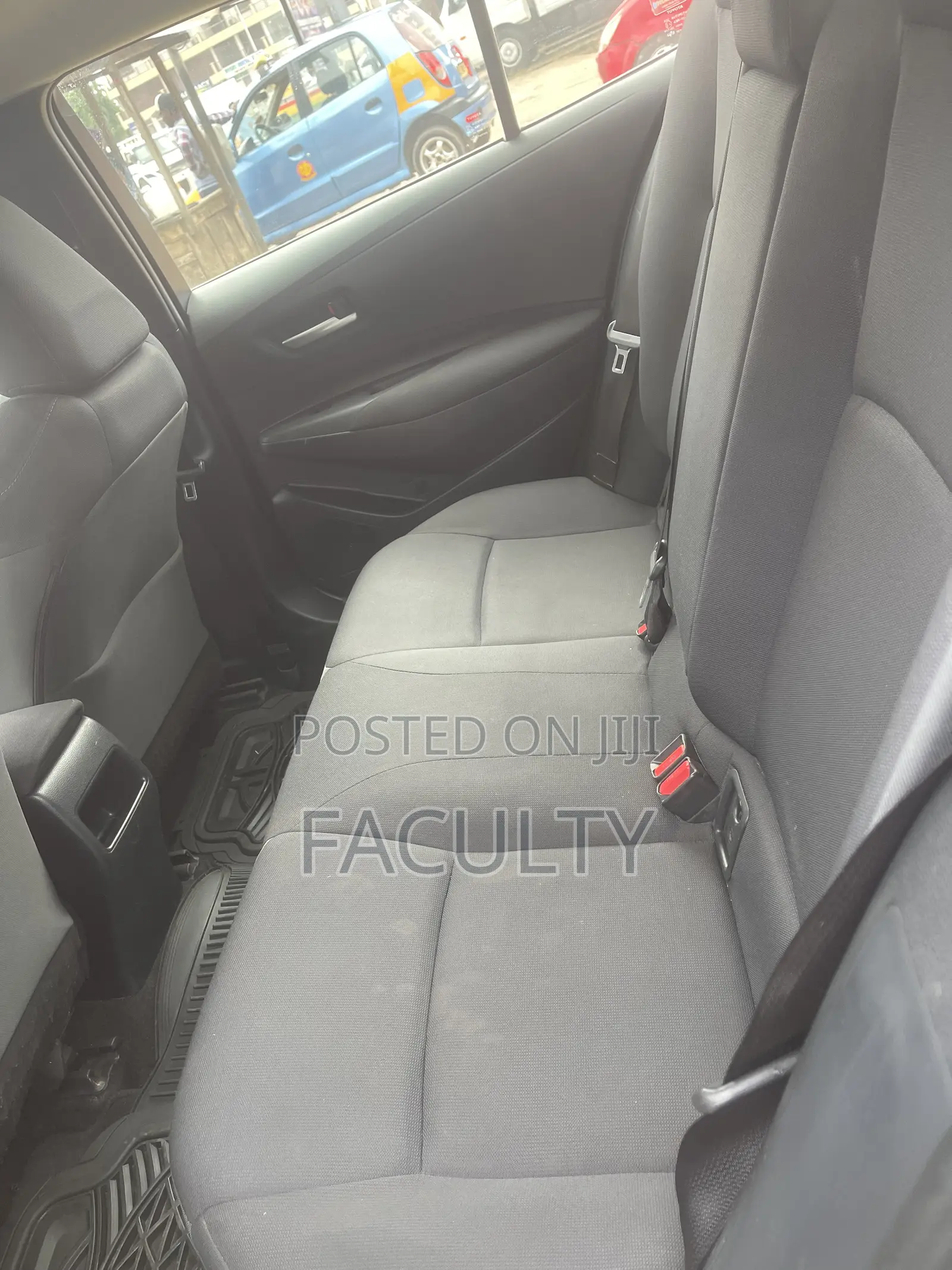 Toyota Corolla LE 2021 Black