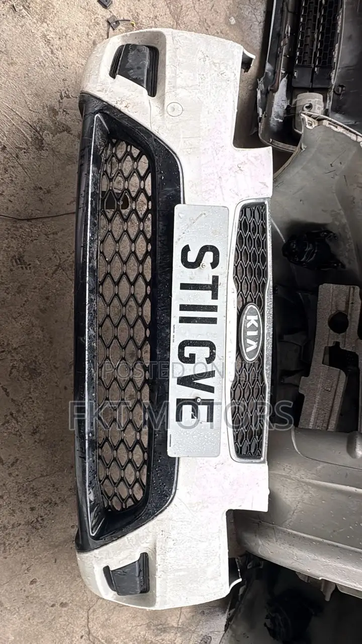 Kia Rio Front Bumper Sports 2003,2004,2005,2006,2007,2008