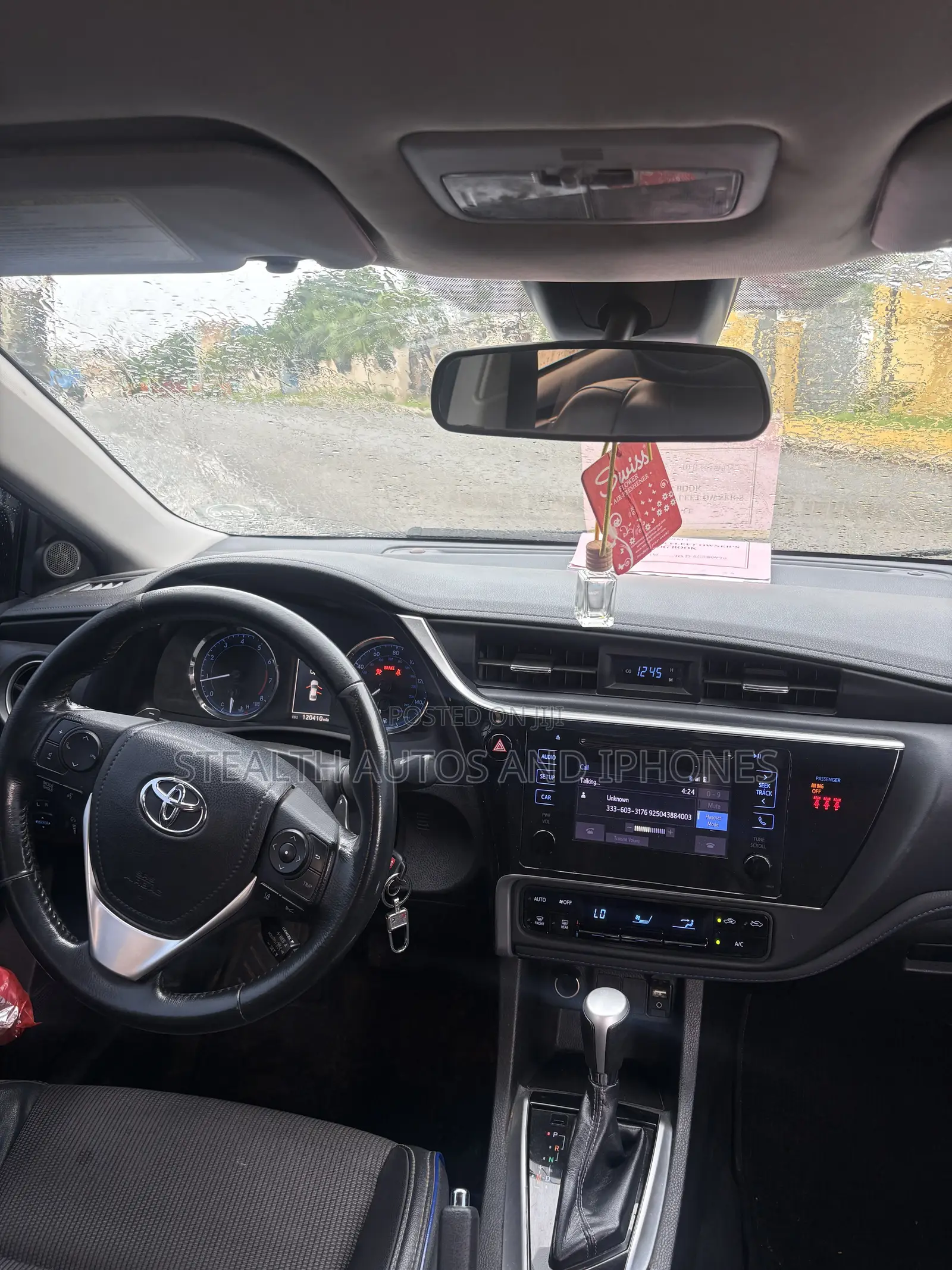 Toyota Corolla SE (1.8L 4cyl 2A) 2019