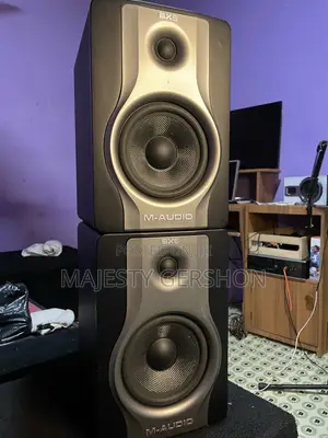 M-Audio Bx6 Carbon Studio Monitor Speakers