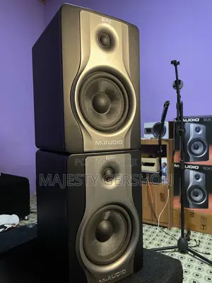 M-Audio Bx6 Carbon Studio Monitor Speakers